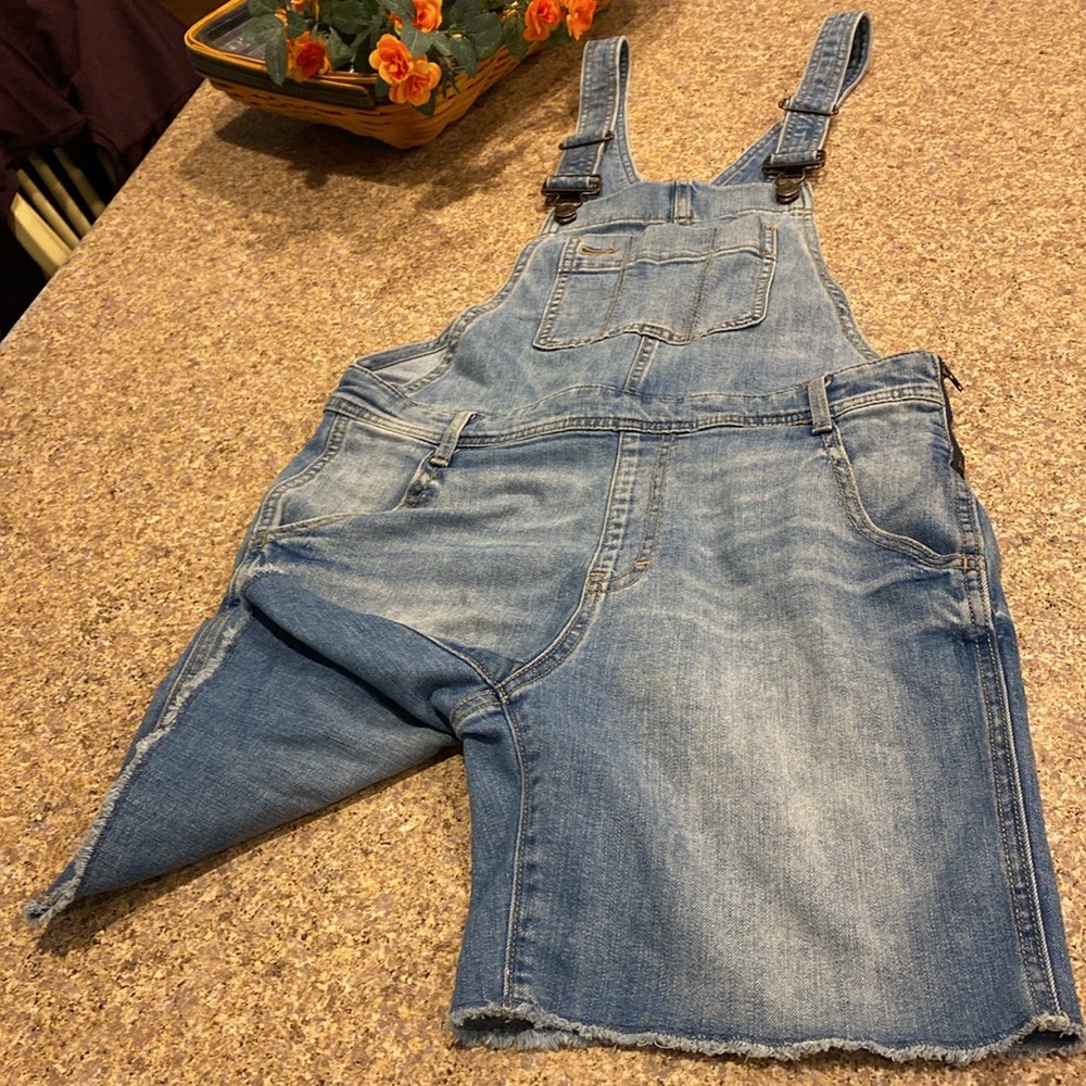 Gap Shortall Blue Jean Bib Overall Shorts Denim XS FLAWS Distressed - Picture 4 of 17
